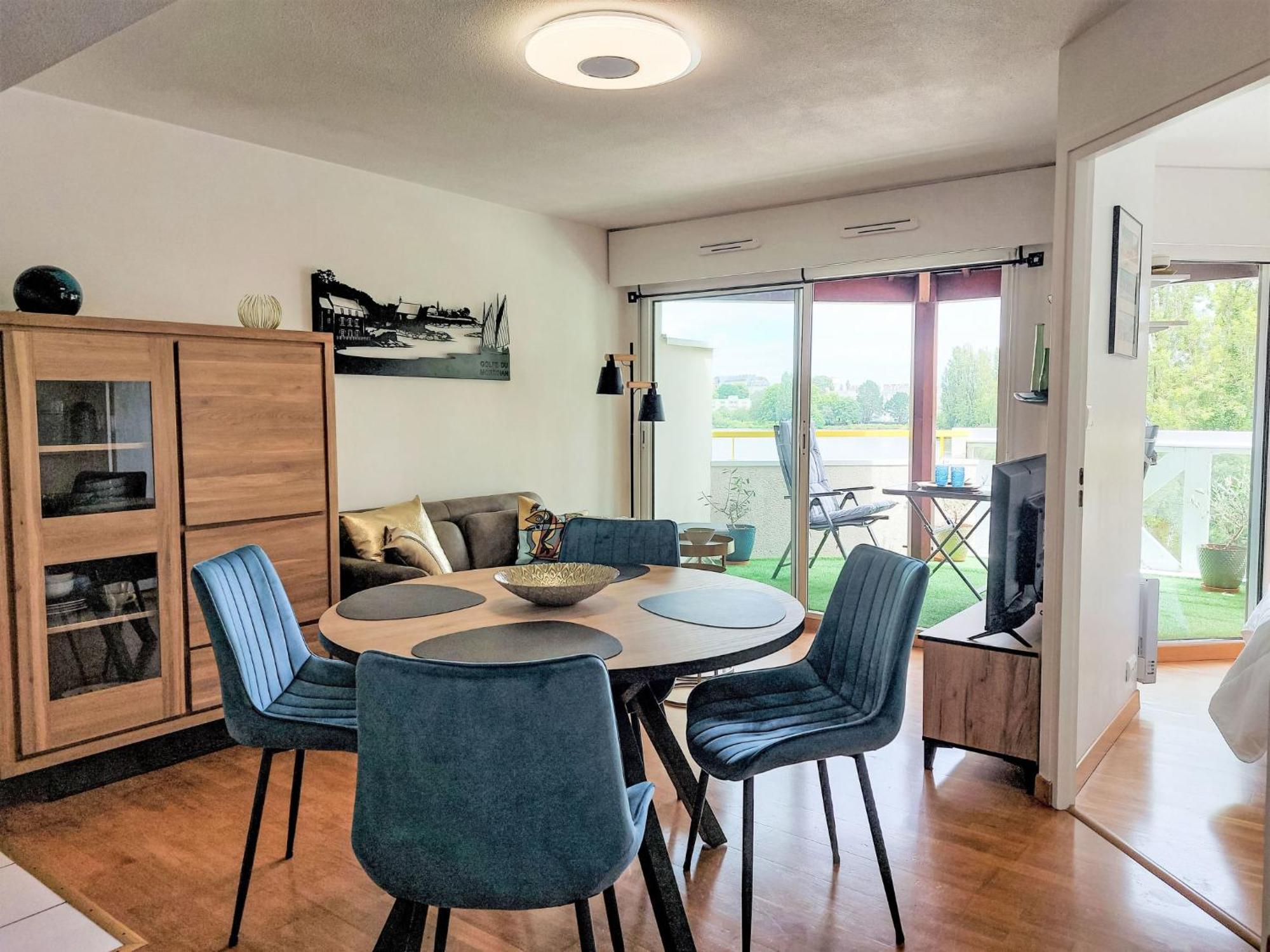 Appartement Calme Et Vue Sur L'etang Au Duc By Interhome *